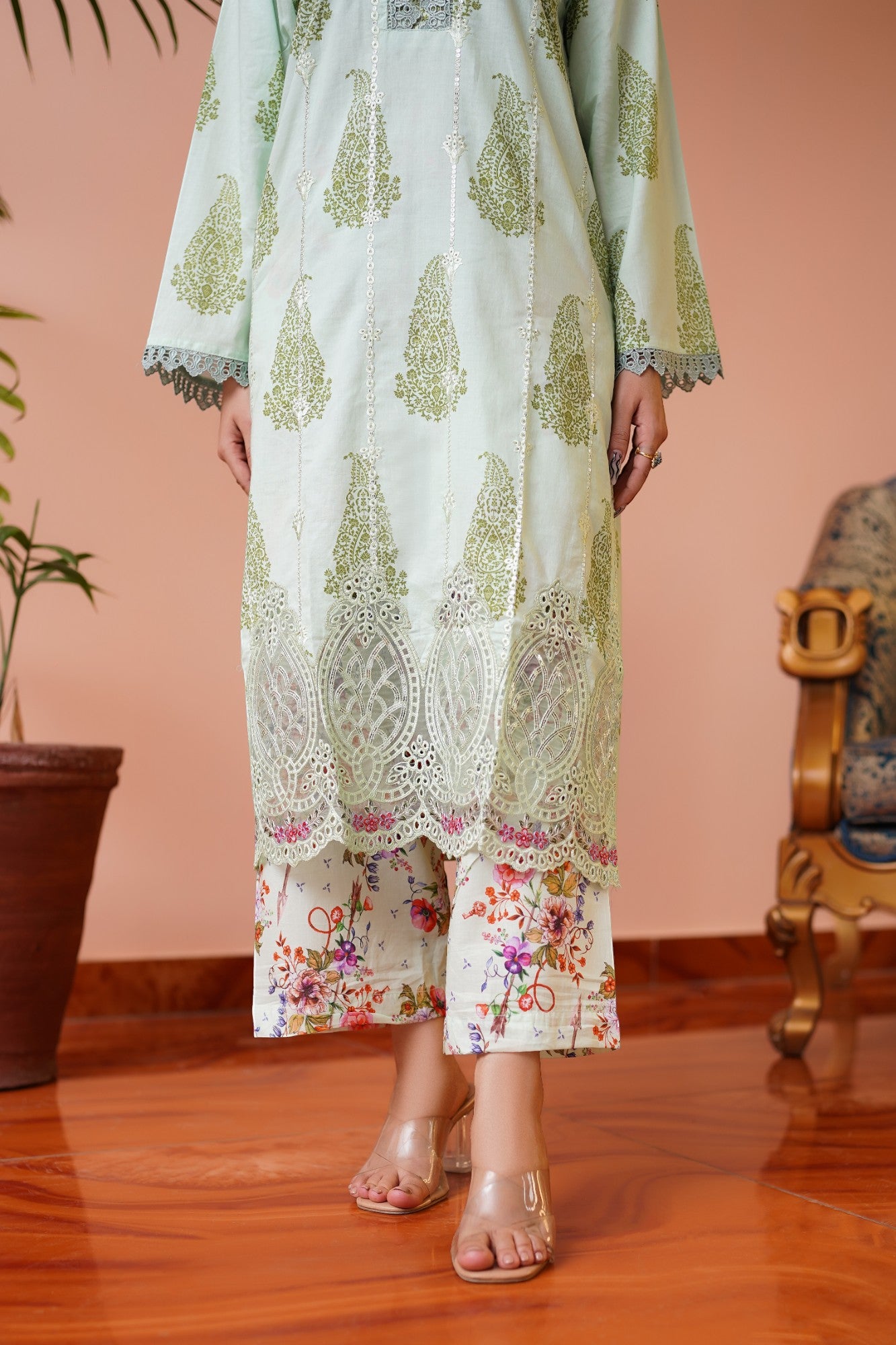 Mint Majestic 3-Piece Lawn Suit – Summer Wear for Women in Pakistan