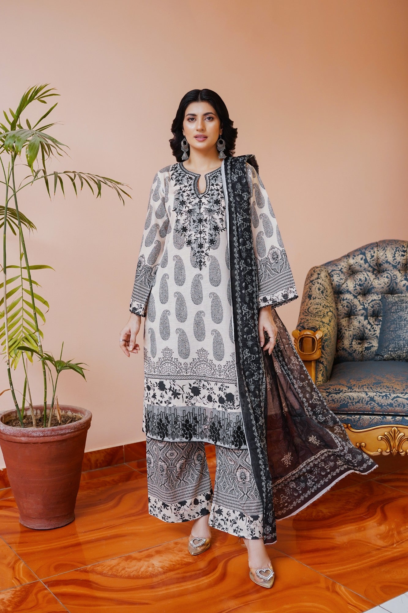 Graceful Look
