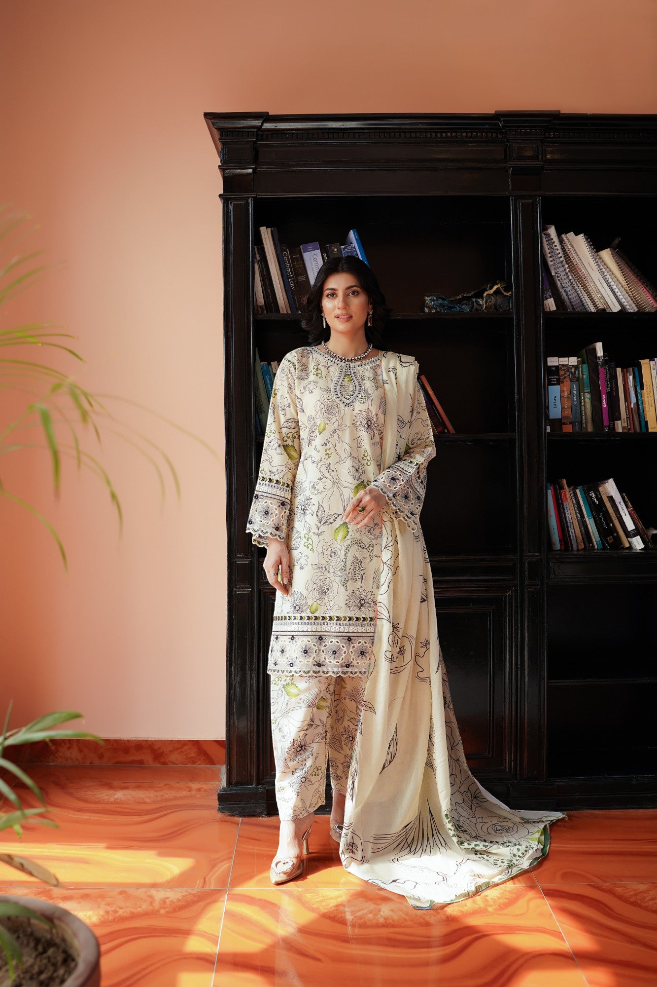 Sheher-e-Gul 3PC Lawn Suit – Summer Wear Pakistan 2025