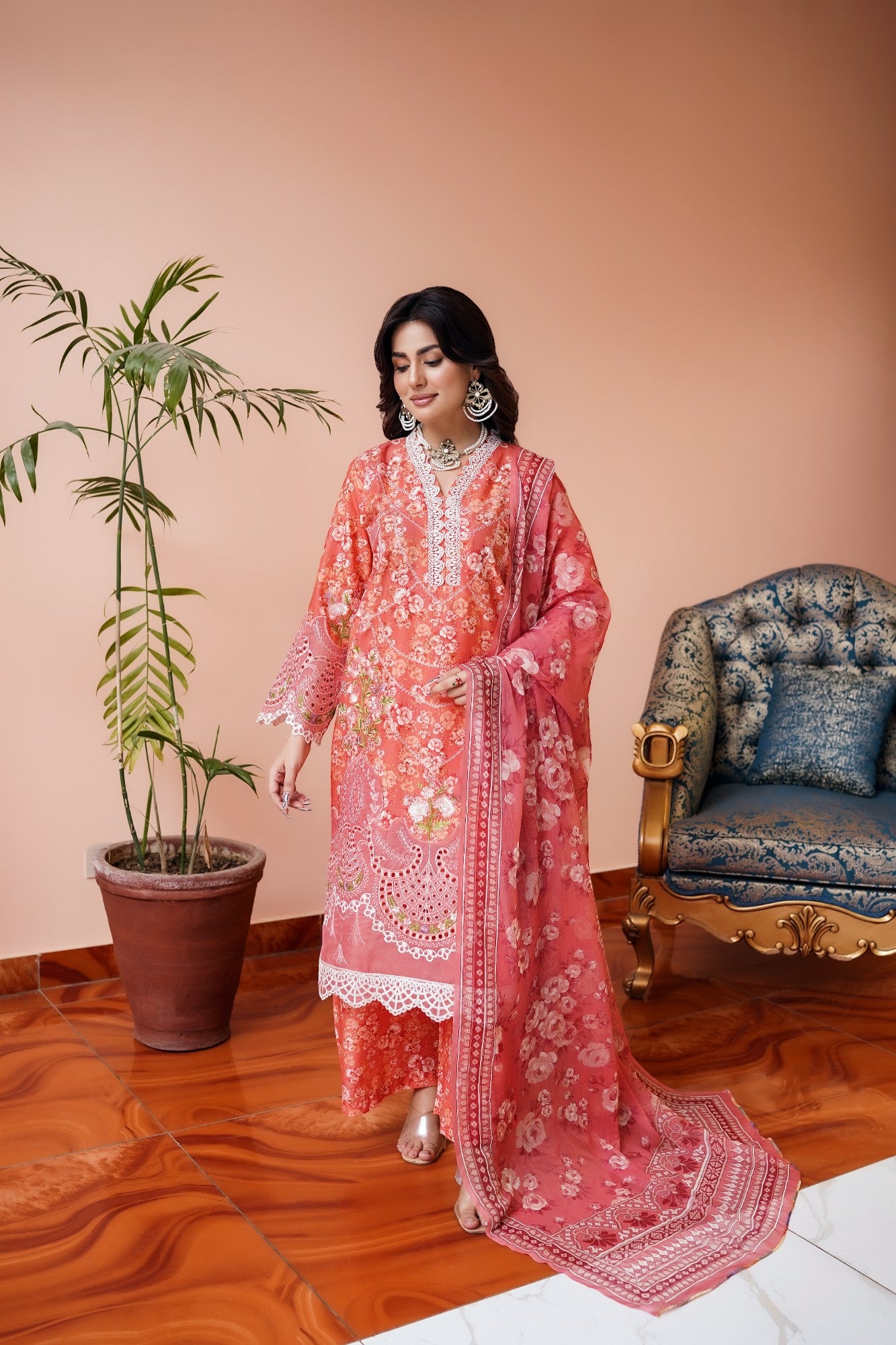 Lawn Wear Pakistan 2025