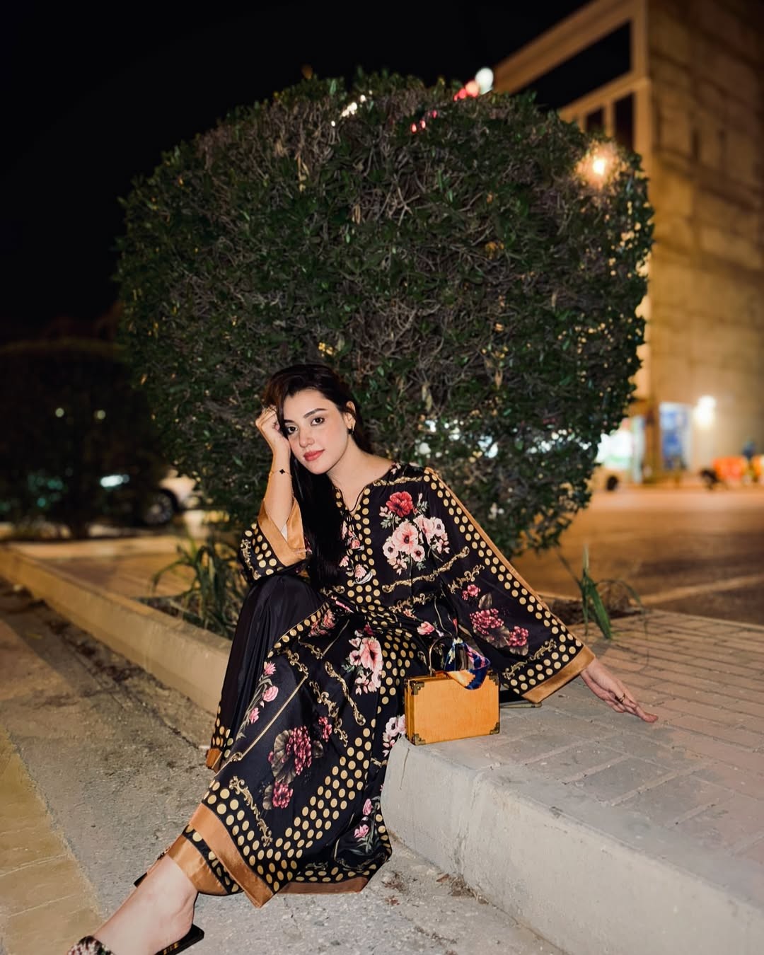 Elegant Cotton Suit in Pakistan